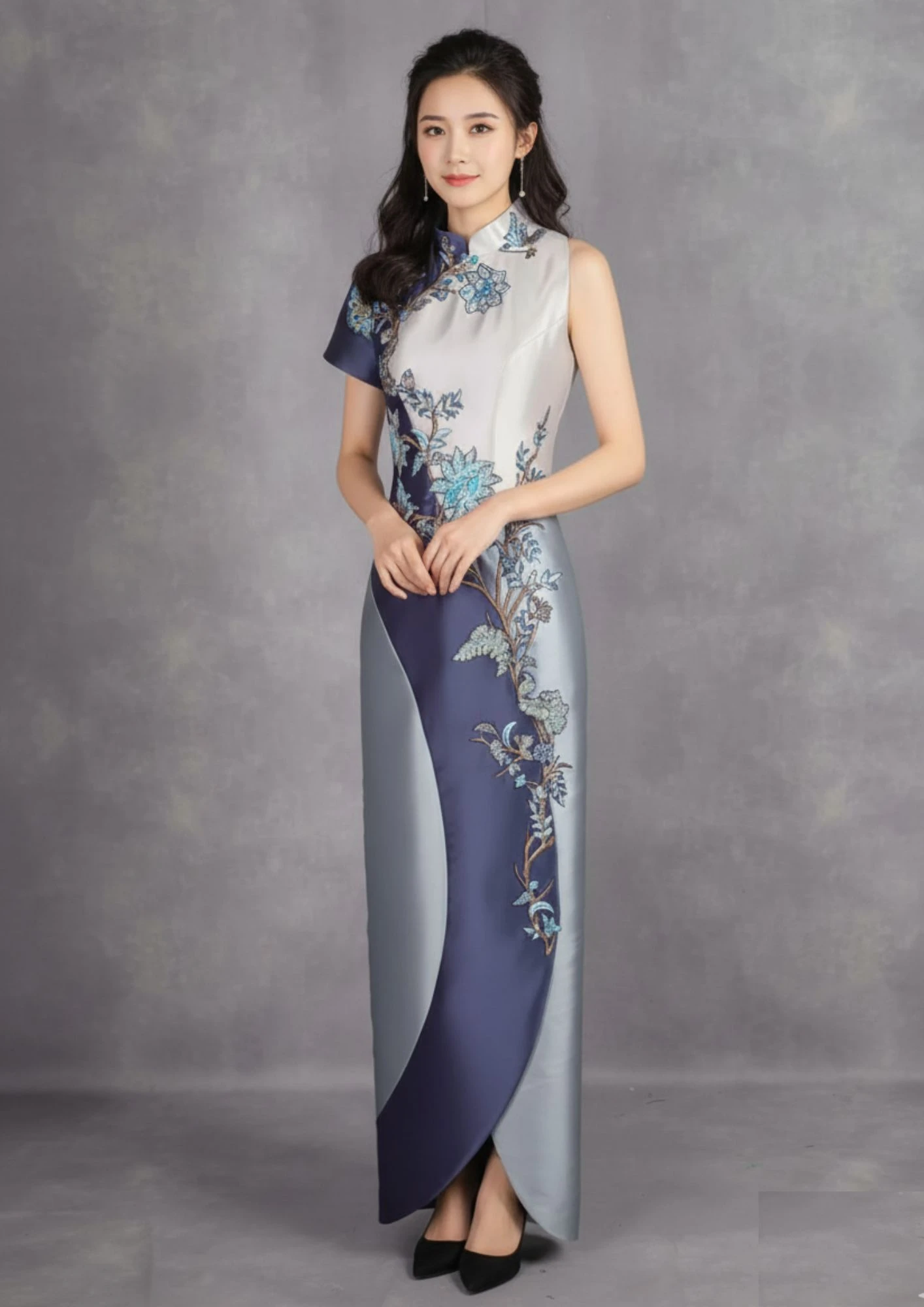 Two-tone Blue Floral Embroidery Cheongsam
